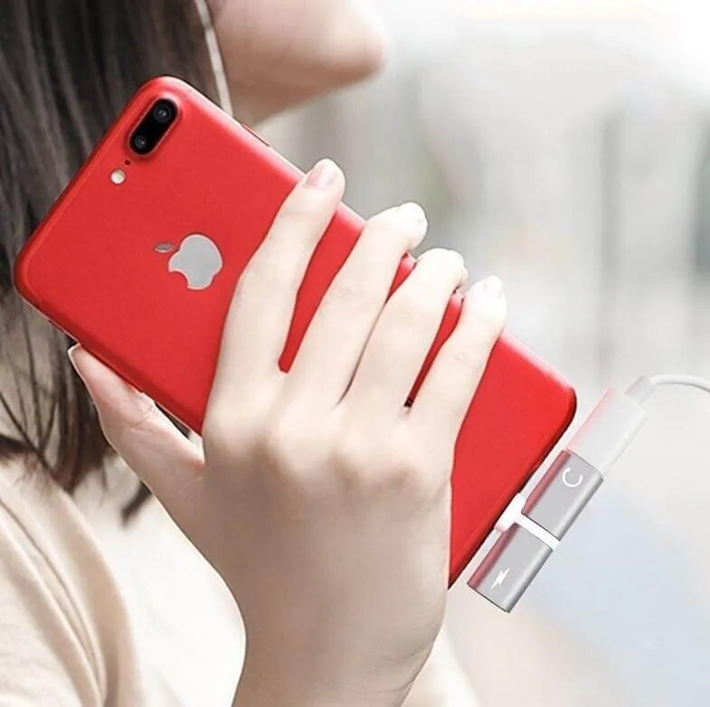 iPhone Adapter für gleichzeitiges telefonieren  und laden 